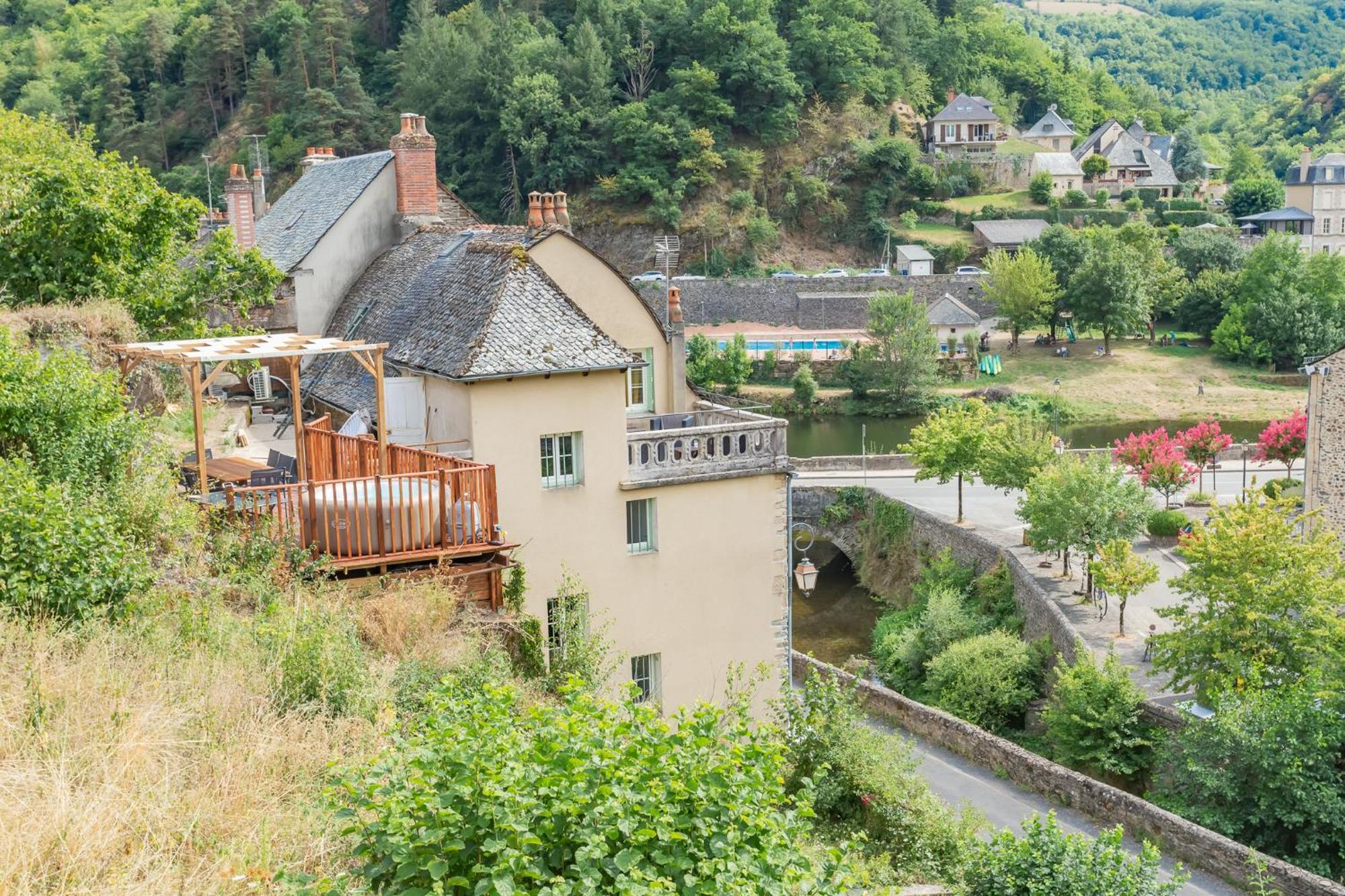 L'Estagnole Villa Estaing  Exterior photo